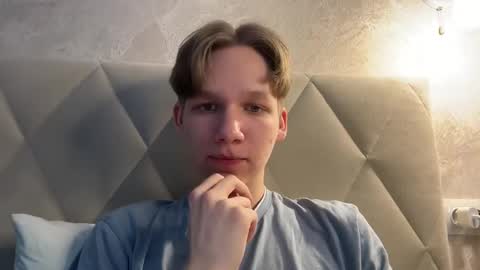 Snapshot of malcolm_yang chatting on February 24, 6:15 pm Tom and Mark 3 online show from February 24, 6:15 pm