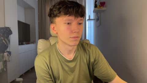 Snapshot of malcolm_yang chatting on September 25, 11:14 am Tom and Mark 3 online show from September 25, 11:14 am