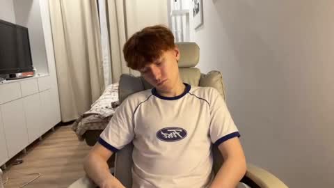 Snapshot of malcolm_yang chatting on November 12, 3:34 pm Tom and Mark 3 online show from November 12, 3:34 pm