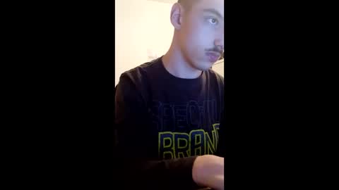 male20y online show from April 3, 1:47 am