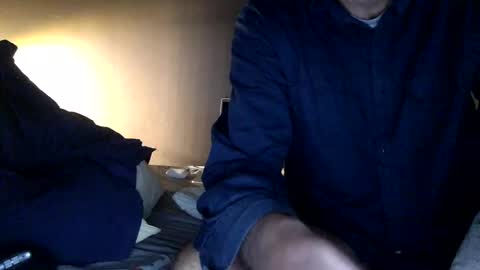 malefrench1 online show from January 18, 8:18 am