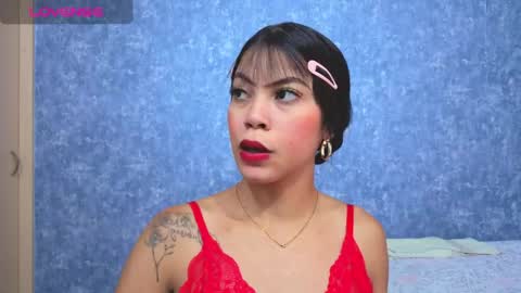 Snapshot of malia_foox chatting on April 18, 7:58 pm Malia foox online show from April 18, 7:58 pm