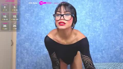 Snapshot of malia_foox chatting on May 24, 5:40 pm Malia foox online show from May 24, 5:40 pm