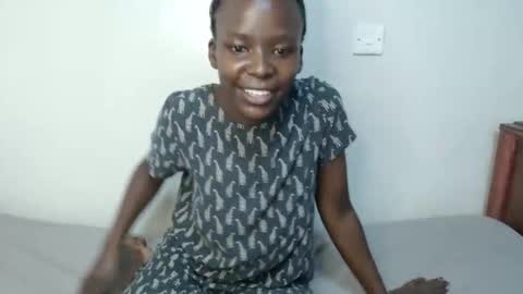 lati online show from October 27, 12:42 pm