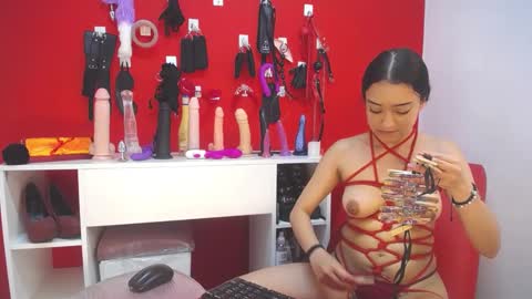 vanellope online show from December 11, 7:20 am