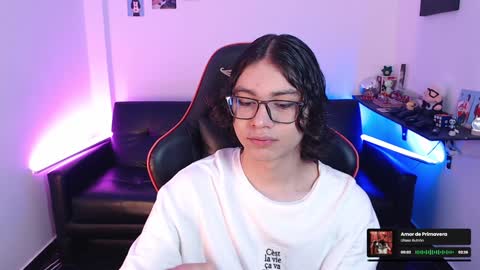 Snapshot of malik_harrison_ chatting on January 20, 2:36 pm Malik online show from January 20, 2:36 pm