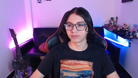 Snapshot of malik_harrison_ chatting on January 26, 2:41 pm Malik online show from January 26, 2:41 pm