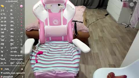 malina_lovely online show from September 22, 9:06 pm