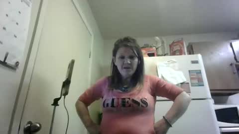 Snapshot of malinda702 chatting on January 23, 4:41 am malinda702 online show from January 23, 4:41 am