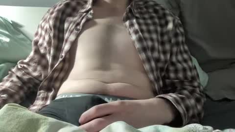 Snapshot of malinxlelynx_ chatting on March 2, 12:20 am Charlyyee online show from March 2, 12:20 am