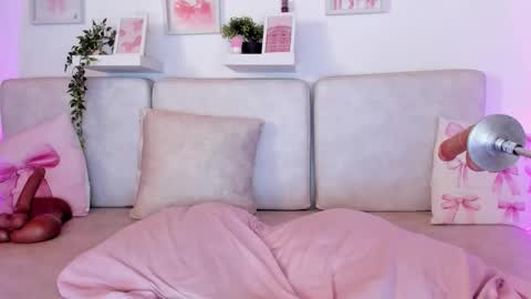 Malka online show from October 10, 9:25 pm