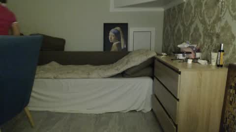 mallinia online show from February 17, 8:59 pm