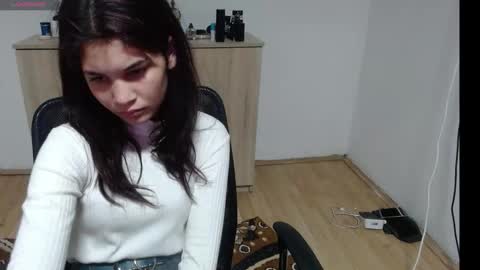 mallorymyers online show from October 27, 8:35 pm