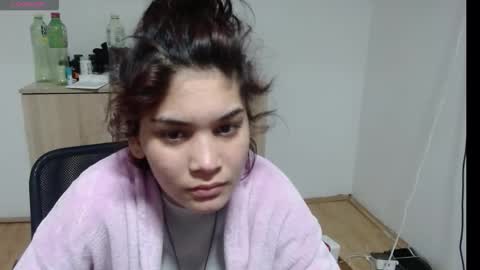 mallorymyers online show from November 1, 8:55 pm