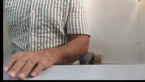 mallualex online show from July 31, 10:03 am