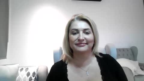 Snapshot of malorine chatting on November 20, 4:40 pm malorine online show from November 20, 4:40 pm