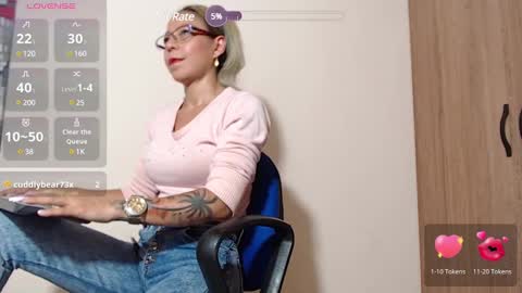 Malory  online show from January 22, 1:42 am