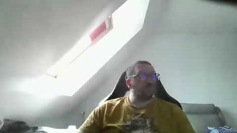 breton online show from February 26, 10:36 am