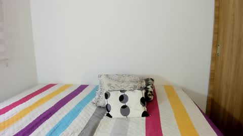 instagram  nueela   online show from March 12, 7:20 pm