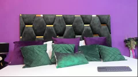 alejandra maleja online show from June 26, 11:25 am