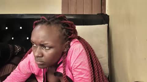 mamaa online show from September 22, 6:15 am