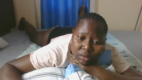 mamasita2023 online show from February 14, 7:38 am