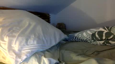 mamattv online show from April 6, 6:53 pm