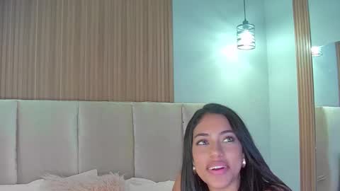 Snapshot of mami_natacha19x chatting on October 9, 11:19 am nati online show from October 9, 11:19 am