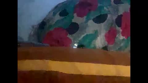 Snapshot of mamoubz chatting on October 12, 3:27 am Clone online show from October 12, 3:27 am