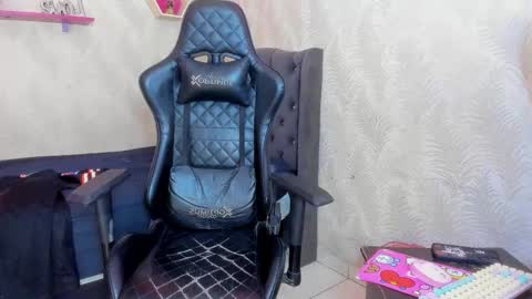 man_san11 online show from December 14, 3:39 pm