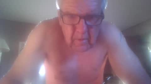 Snapshot of manaboutown chatting on July 17, 2:24 pm manaboutown online show from July 17, 2:24 pm