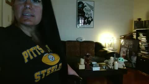 mandaloriangirlsfight online show from September 18, 6:43 pm