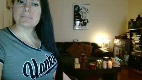 mandaloriangirlsfight online show from February 16, 6:48 pm