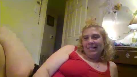 Snapshot of mandilube39 chatting on March 30, 2:07 pm mindy22 online show from March 30, 2:07 pm