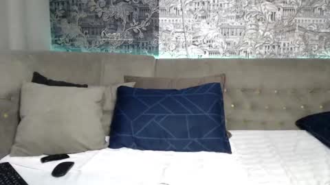 Mandy  online show from February 17, 2:15 pm