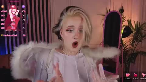 Luna online show from December 16, 9:53 pm