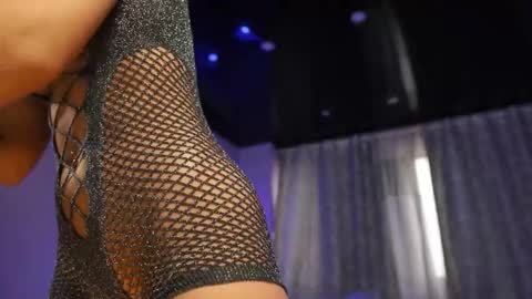 Anto Lovense is Active My pleasure is in your hands Private is Open online show from November 18, 7:13 am