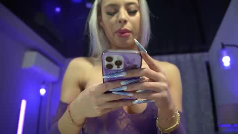 Anto Lovense is Active My pleasure is in your hands Private is Open online show from January 16, 7:34 am