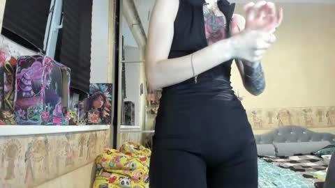 Mandy online show from May 14, 4:14 pm