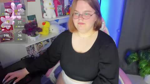 Maneela online show from May 14, 11:28 am