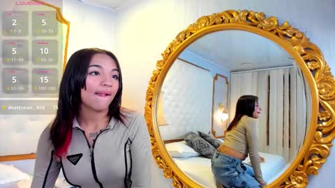 Snapshot of manelyk_evanss chatting on September 14, 9:08 am manelyk_evanss online show from September 14, 9:08 am