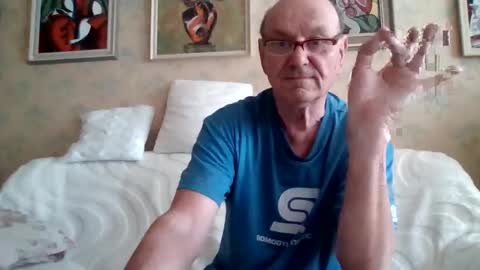 manes5858 online show from May 7, 12:10 pm