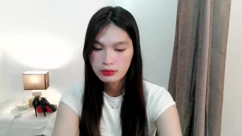 maniniyot69 online show from December 1, 2:00 pm