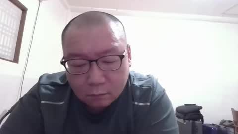 Snapshot of mankiminsuk chatting on November 3, 10:10 pm mankiminsuk online show from November 3, 10:10 pm