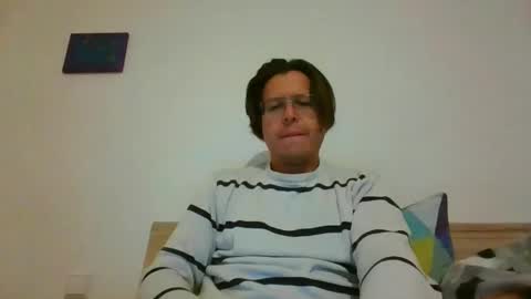 manncr online show from September 24, 6:39 am