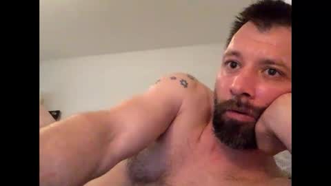 manni_ online show from November 17, 7:58 am