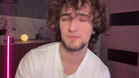 manolein online show from December 21, 6:59 pm