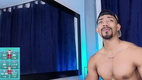 Snapshot of manolo_hot1 chatting on December 12, 2:22 pm Manolo Hot 1 online show from December 12, 2:22 pm