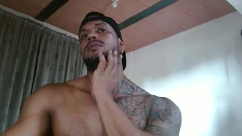 Manolo online show from March 8, 6:55 pm