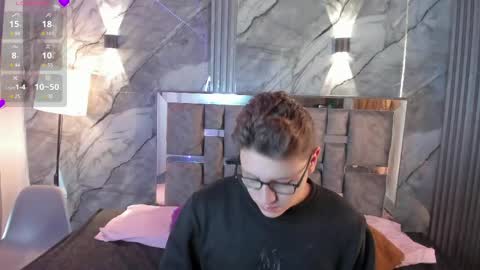 Manson and Zoe online show from May 7, 11:37 am